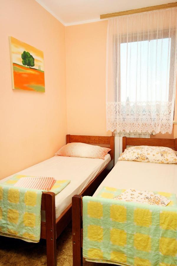 Apartments With A Parking Space Umag - 7109 Екстериор снимка