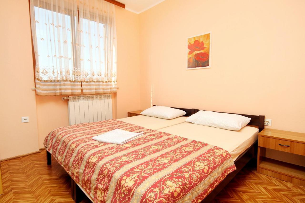 Apartments With A Parking Space Umag - 7109 Екстериор снимка